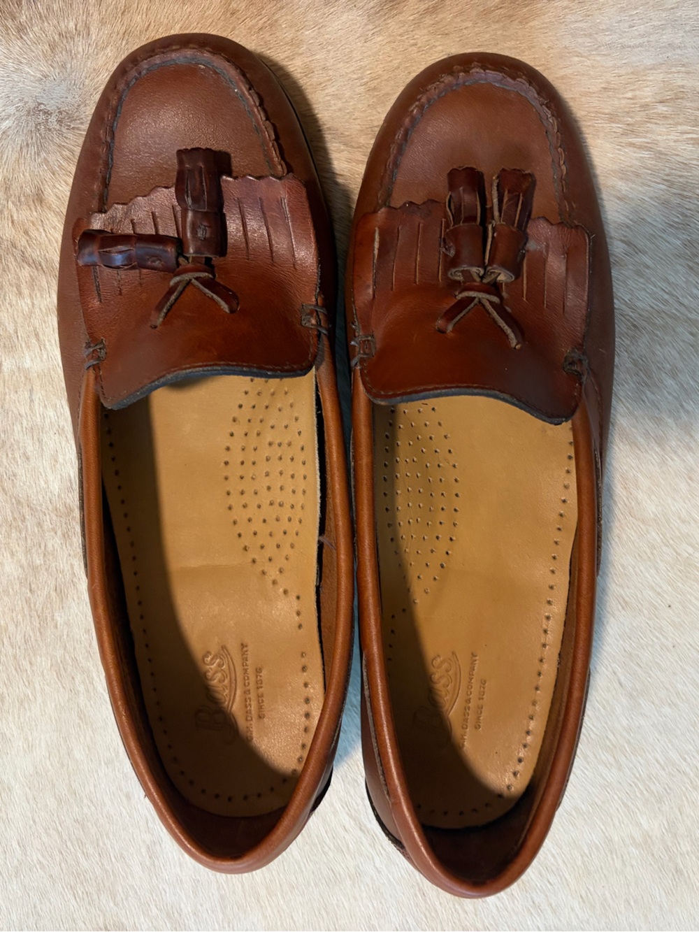 Bass Women’s Chestnut Brown Tassel Loafers
